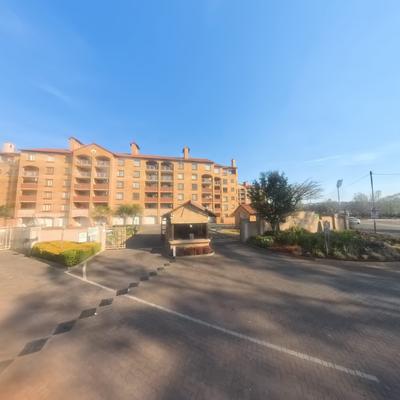 Apartment / Flat For Sale in Die Hoewes, Centurion